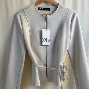 Zara Women's Elegant Cream Blazer